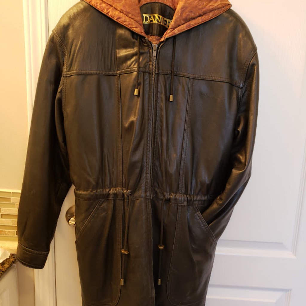 Vintage Danier Leather Hooded Jacket With Thinsulate Thermal Lining In Size M/L